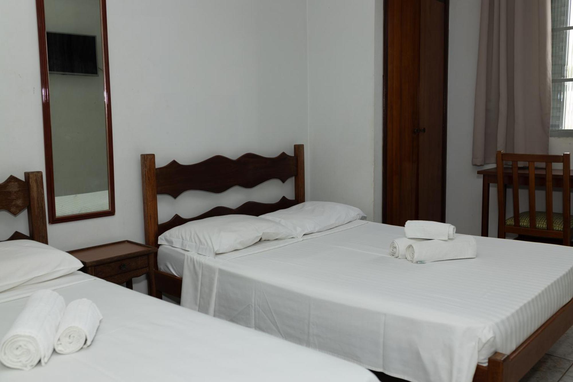 Carlton Express Imbiara Hotel Araxá Exterior foto